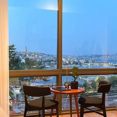 The Halic Bosphorus * Istanboel